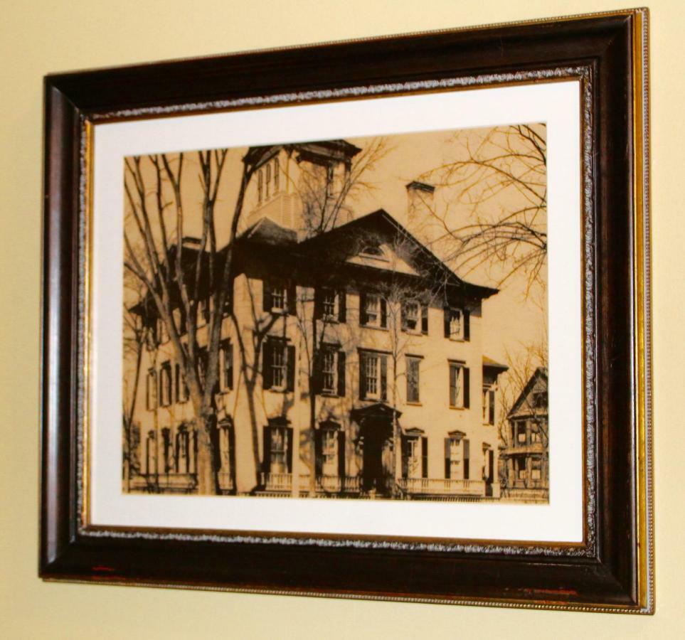 The Stockade Inn Schenectady Exteriör bild